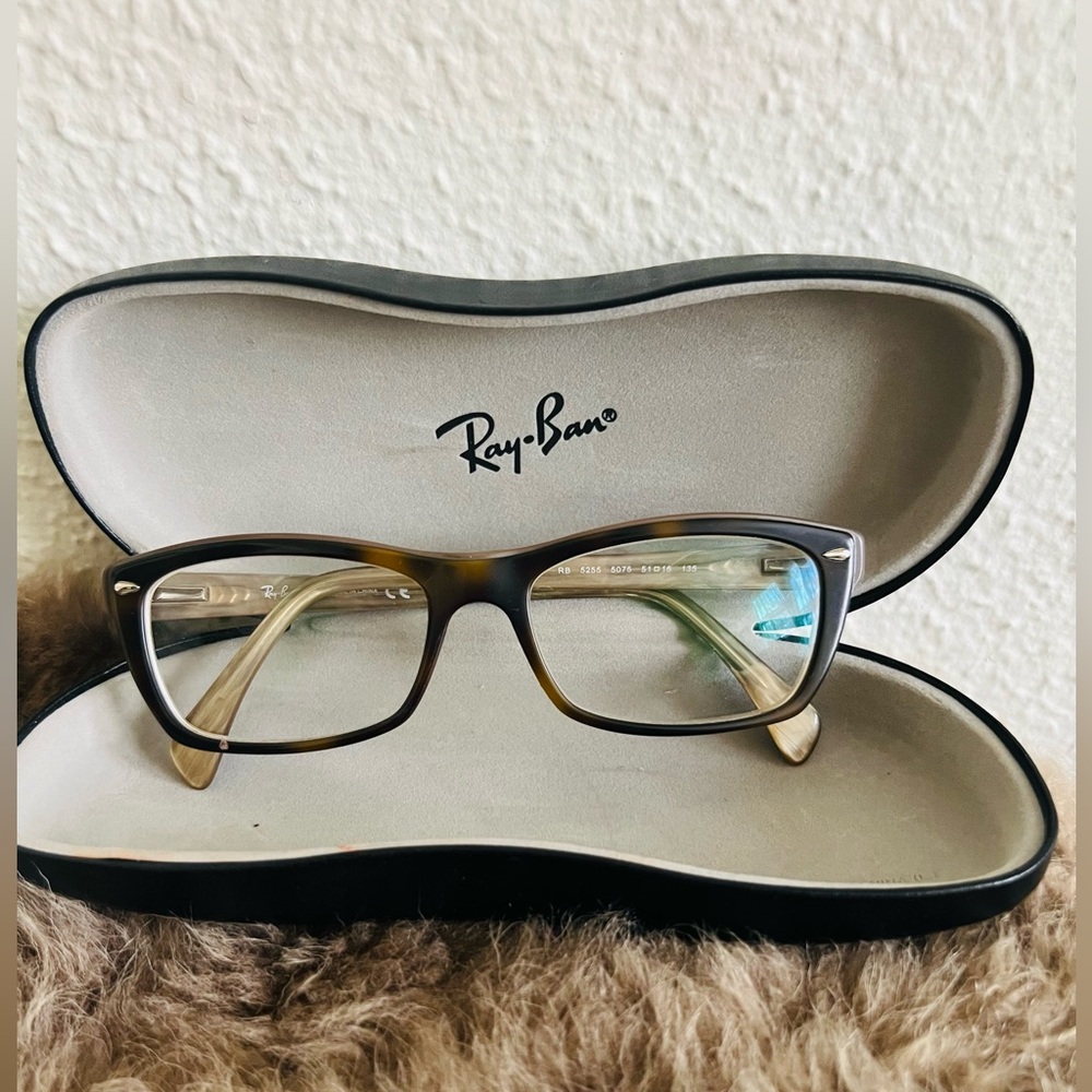 🕶 Ray-Ban Eyeglass Frames with Case—Unisex - Picture 4 of 10